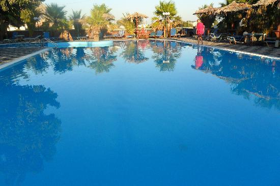 San Efrem Aparthotel Perissa  Buitenkant foto